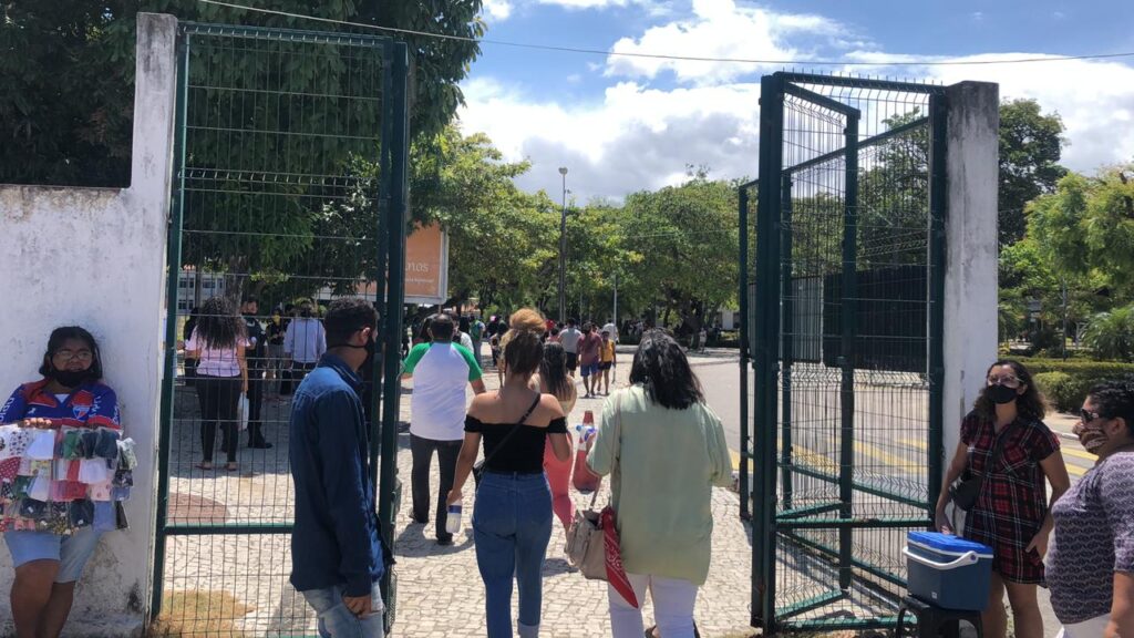 Uece: candidatos a ingresso pelo Enem devem registrar intenção de matrícula até quinta-feira