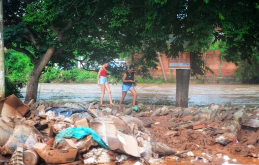 Chuvas deixam 63 cidades em situação de emergência em Minas