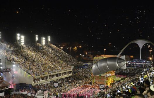 Rio fará carnaval em abril; escolas da Série Ouro abrirão desfiles