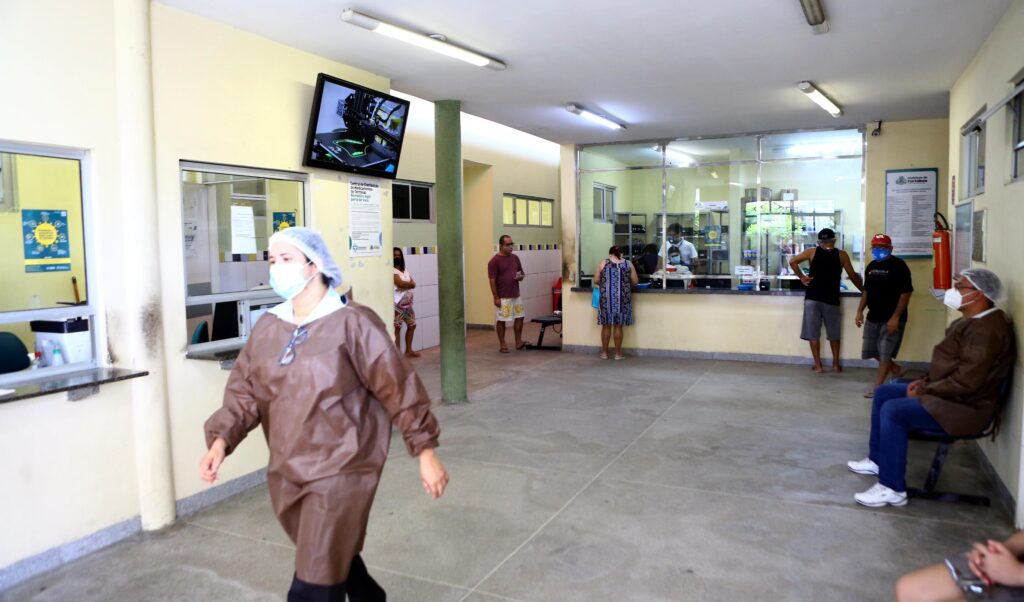 Seis postos de saúde atenderão pacientes com síndrome gripal no feriado da Semana Santa