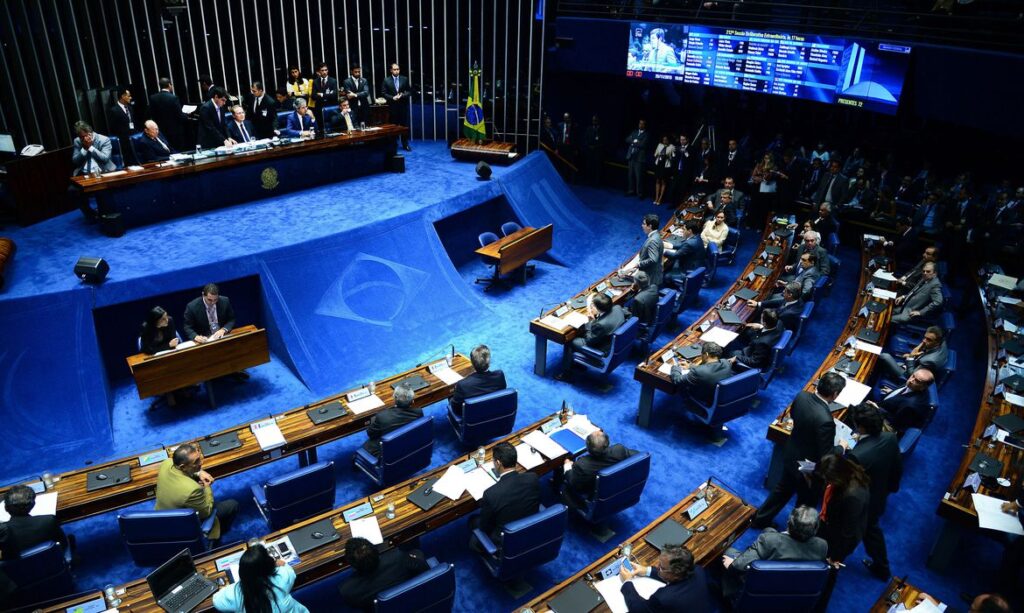 Senado define regras de combate à violência política contra a mulher