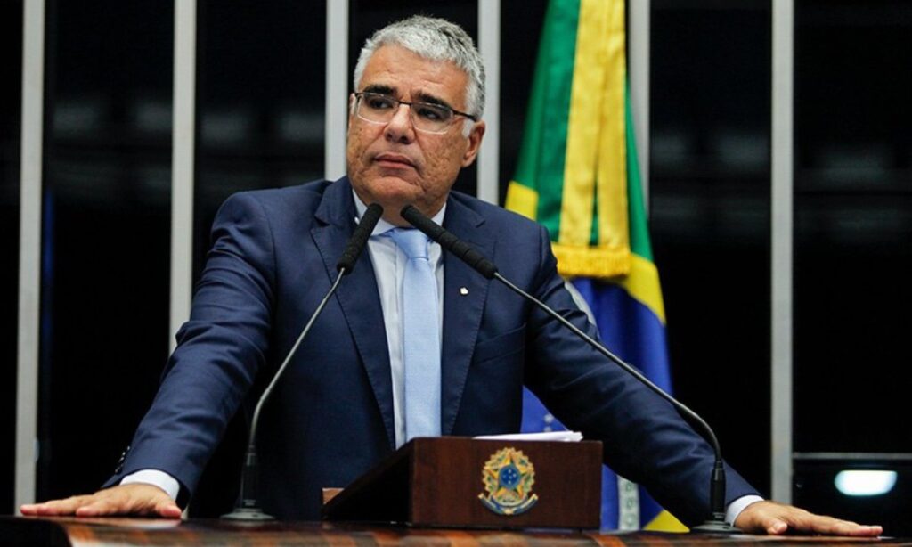 Eduardo Girão anuncia apoio a André Fernandes no segundo turno, em Fortaleza