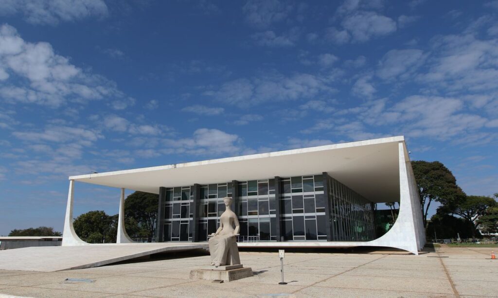 STF discute limites de escolha de pacientes para transfusão de sangue