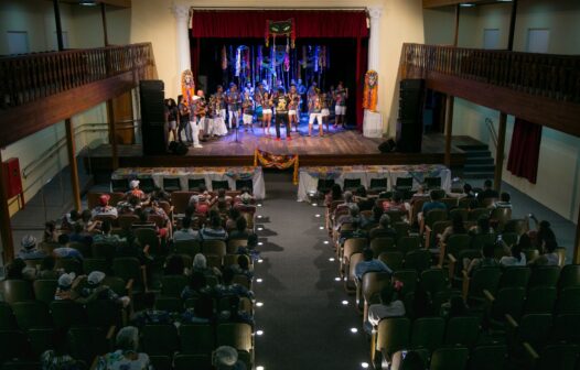 Com espetáculo de humor, Teatro São José inaugura programação cultural às quartas-feiras em Fortaleza