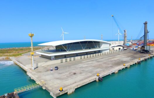 Terminal Marítimo de Fortaleza é eleito melhor investimento em portos do Brasil