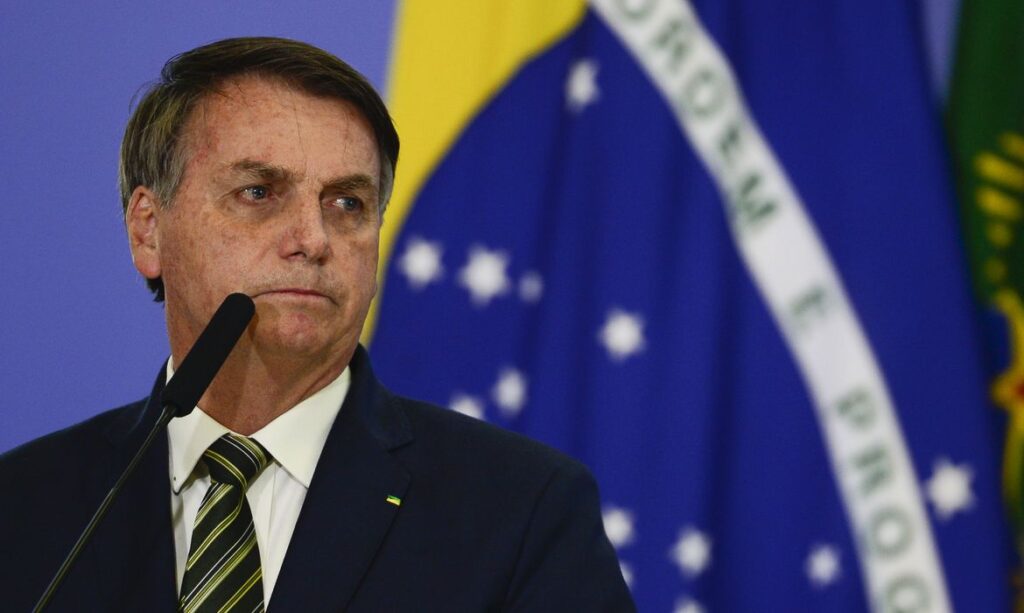 Teste de Bolsonaro para Covid é negativo após viagem aos Estados Unidos