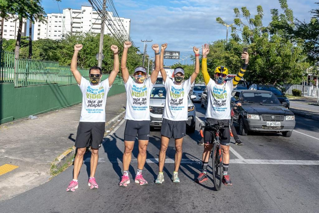 Atletas cearenses percorrerão 1000 km pelo litoral para arrecadar alimentos