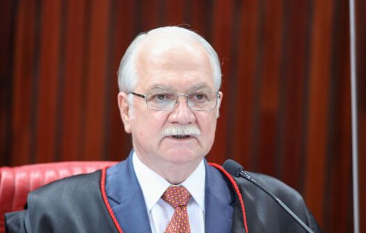 Brasil deve mostrar que rejeita “aventuras autoritárias”, diz presidente do Tribunal Superior Eleitoral (TSE)