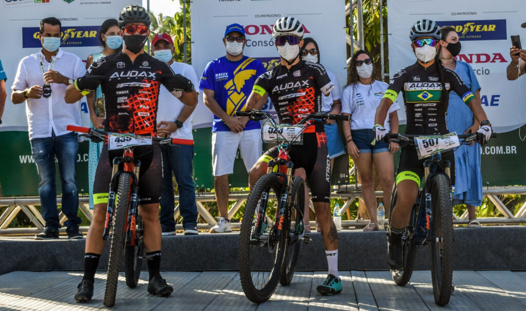 Rally Cerapió: primeiro dia é marcado por velocidade das bikes em Jericoacoara; confira a programação da semana