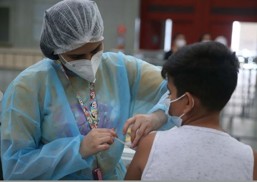 Vacinação contra Covid-19 para crianças de 6 meses a 4 anos começa na segunda-feira (20)