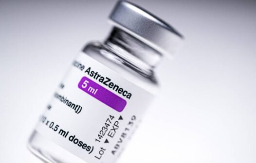 Cai de 12 para 8 semanas o prazo entre as doses da vacina da AstraZeneca