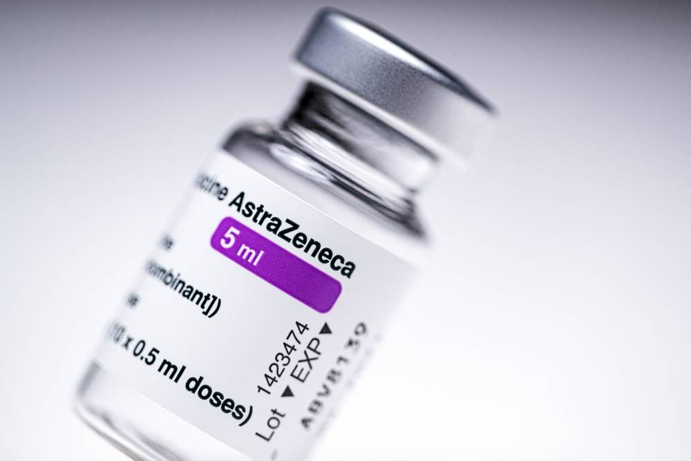 Cai de 12 para 8 semanas o prazo entre as doses da vacina da AstraZeneca