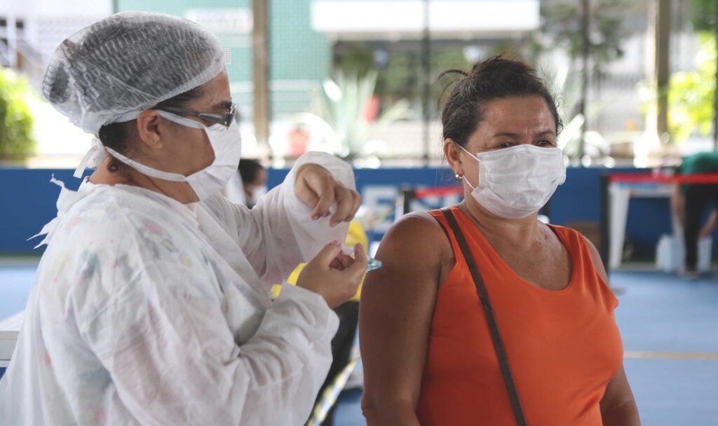 Vacinação em Fortaleza: lista de agendados para esta quarta, 12 de maio (12/05)