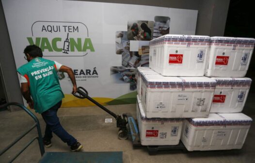 Ceará recebe 3º lote de vacinas infantis contra a Covid-19 nesta quarta-feira (26)