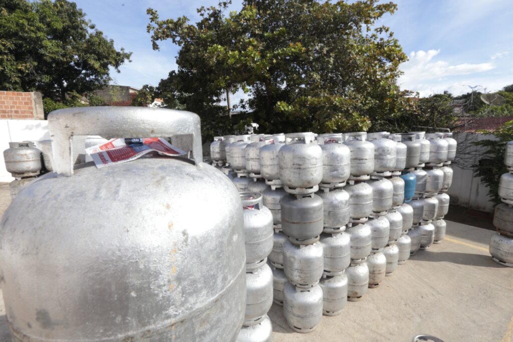 Vale Gás permanente no Ceará: saiba quem tem direito a três botijões por ano