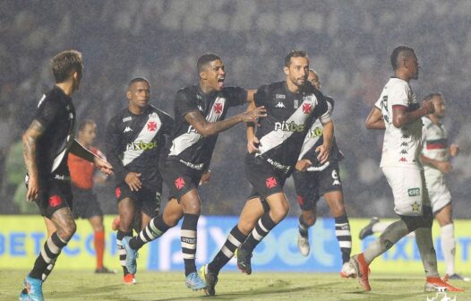 Campeonato Carioca: Vasco vence a Portuguesa com gol de Nenê e vira líder