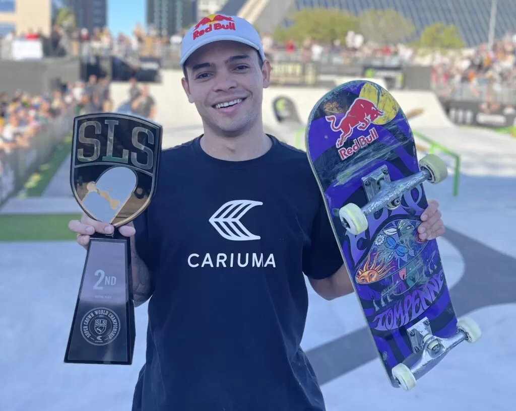 Cearense Lucas Rabelo faz história e se torna vice-campeão mundial de skate street
