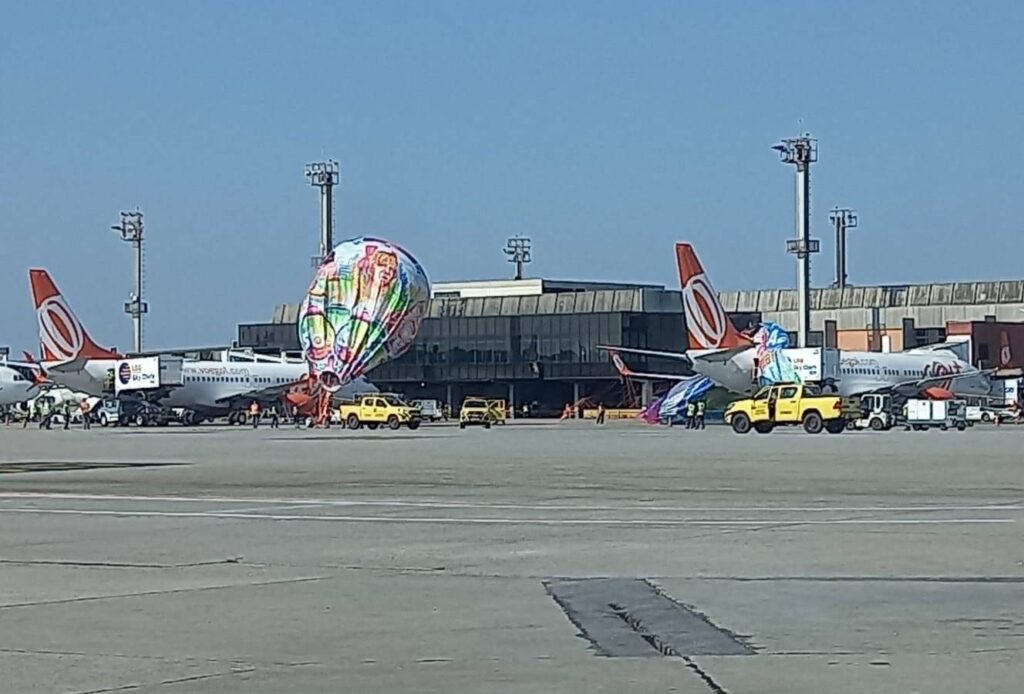 Vídeo: balão cai em pátio do aeroporto de Guarulhos, em São Paulo