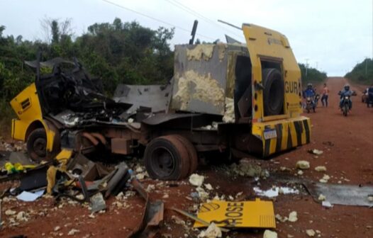 Vídeo: quadrilha explode carro-forte no Pará