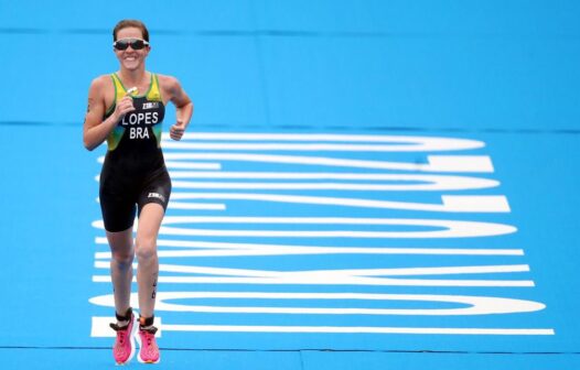 Olimpíadas de Tóquio: cearense Vittoria Lopes termina prova do triatlo feminino no TOP 30