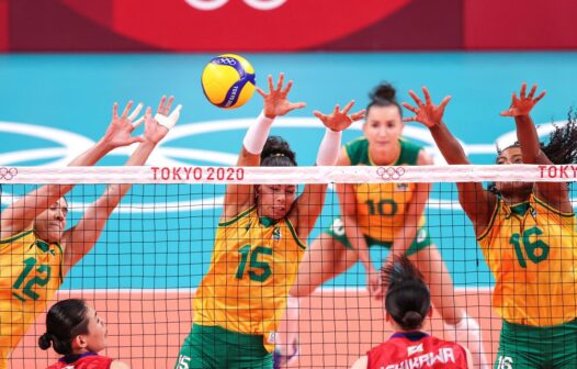 Olimpíada de Tóquio: Brasil engata a terceira vitória seguida no vôlei feminino
