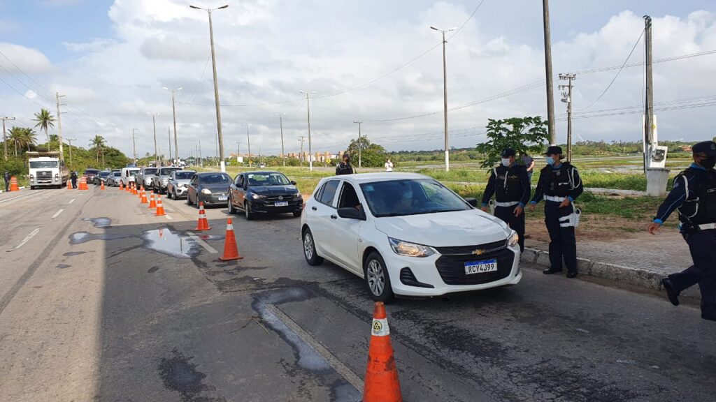 Para evitar circulação, Fortaleza terá barreiras sanitárias e blitzes volantes durante o lockdown