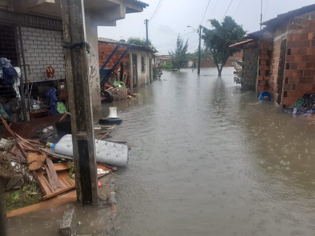 Nordeste deve continuar com chuvas fortes e risco de alagamentos