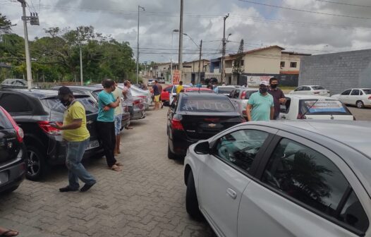 Após fim de semana de violência, motoristas de aplicativo realizam protesto na Paupina, em Fortaleza