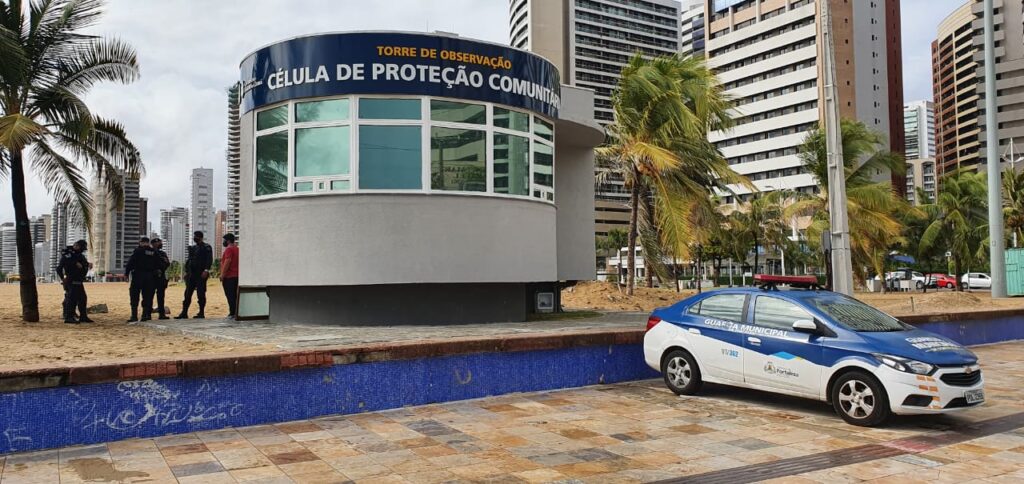 Torre de Observação começa a funcionar no Aterro da Praia de Iracema, em Fortaleza
