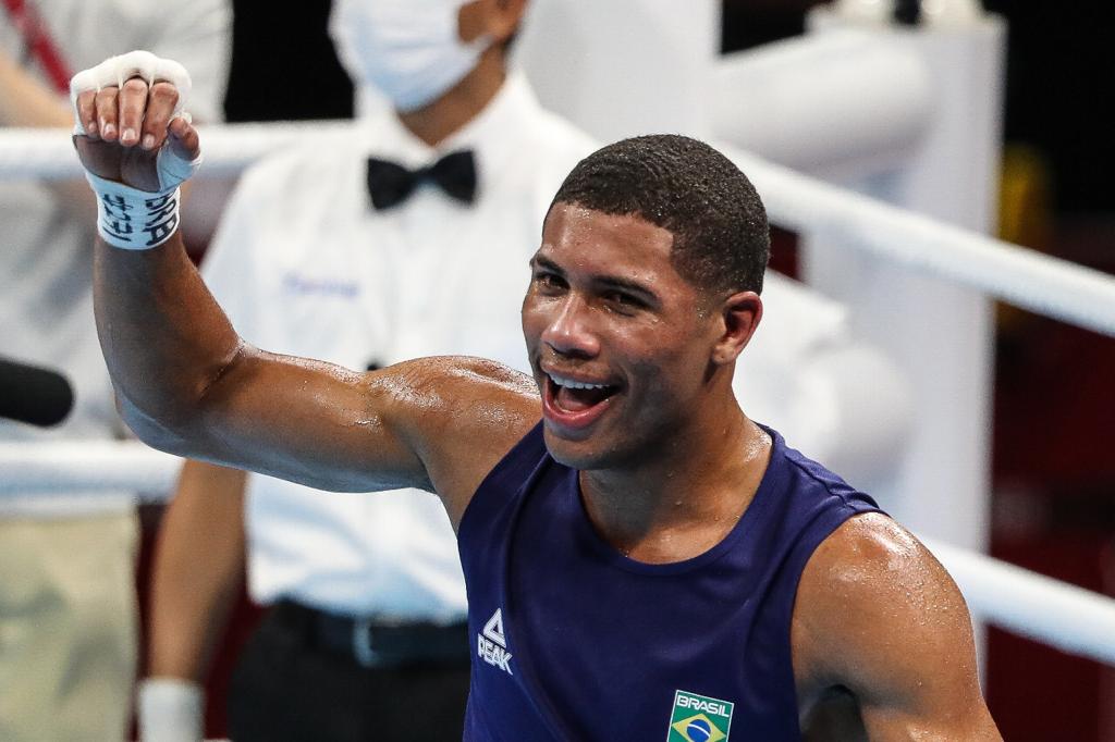 Herbert Conceição nocauteia ucraniano e conquista medalha de ouro no boxe