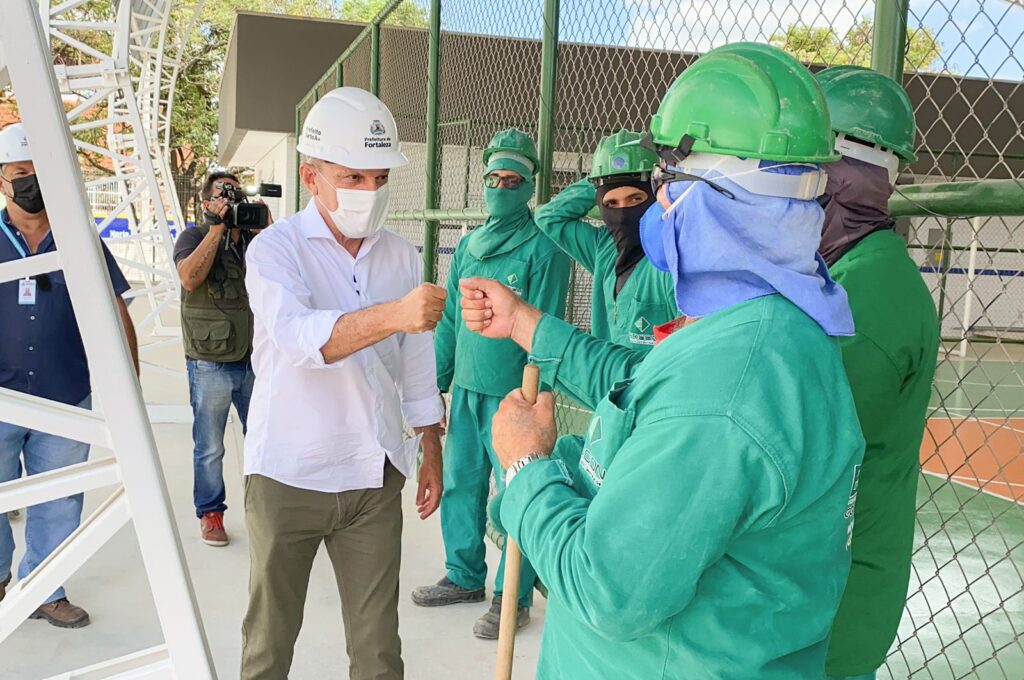 Mais quatro escolas em tempo integral devem ser entregues em Fortaleza até o fim deste ano, informa prefeito