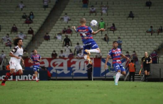 Fortaleza é derrotado pelo Flamengo por 3 a 0, no Castelão, mas segue no G-4 do Campeonato Brasileiro