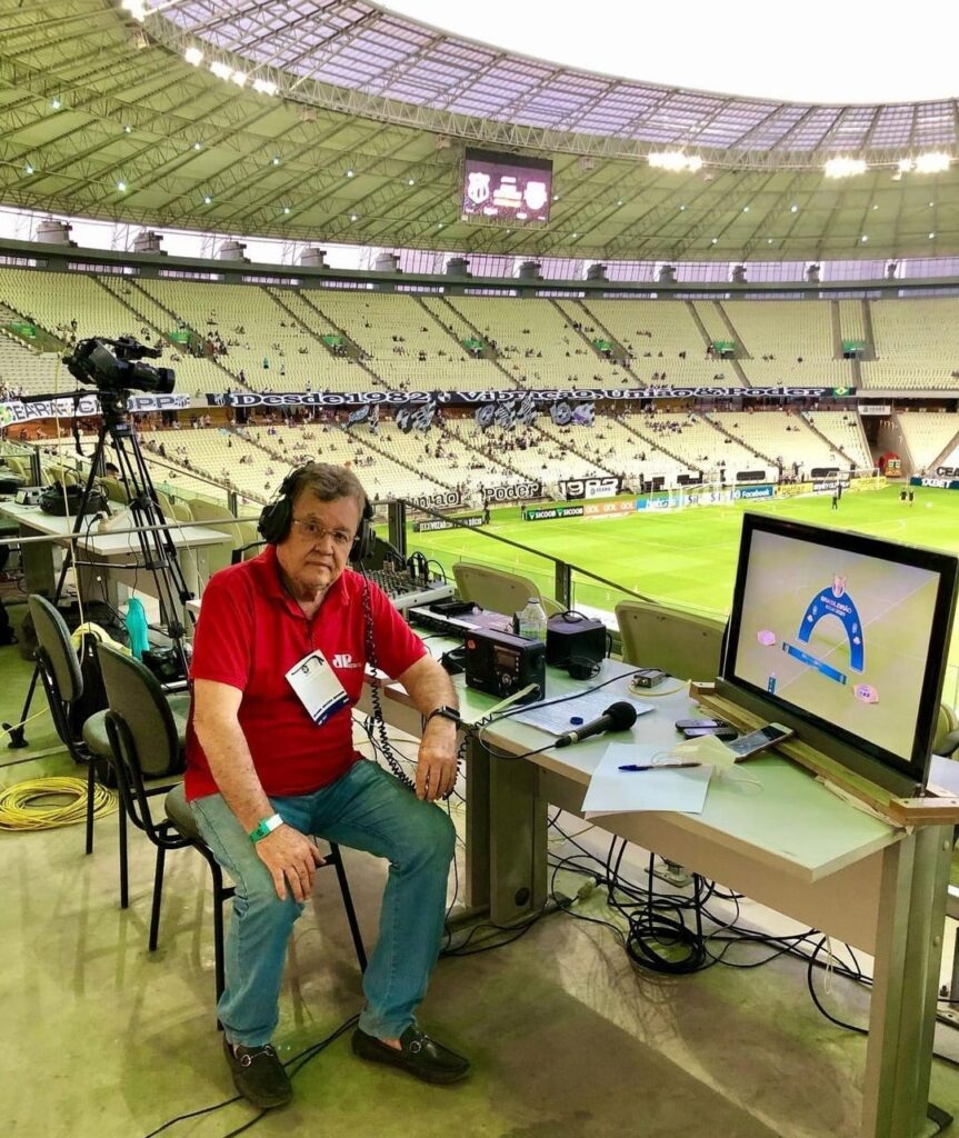 Dia do Radialista: Gomes Farias fala sobre futebol cearense, carreira e muito mais