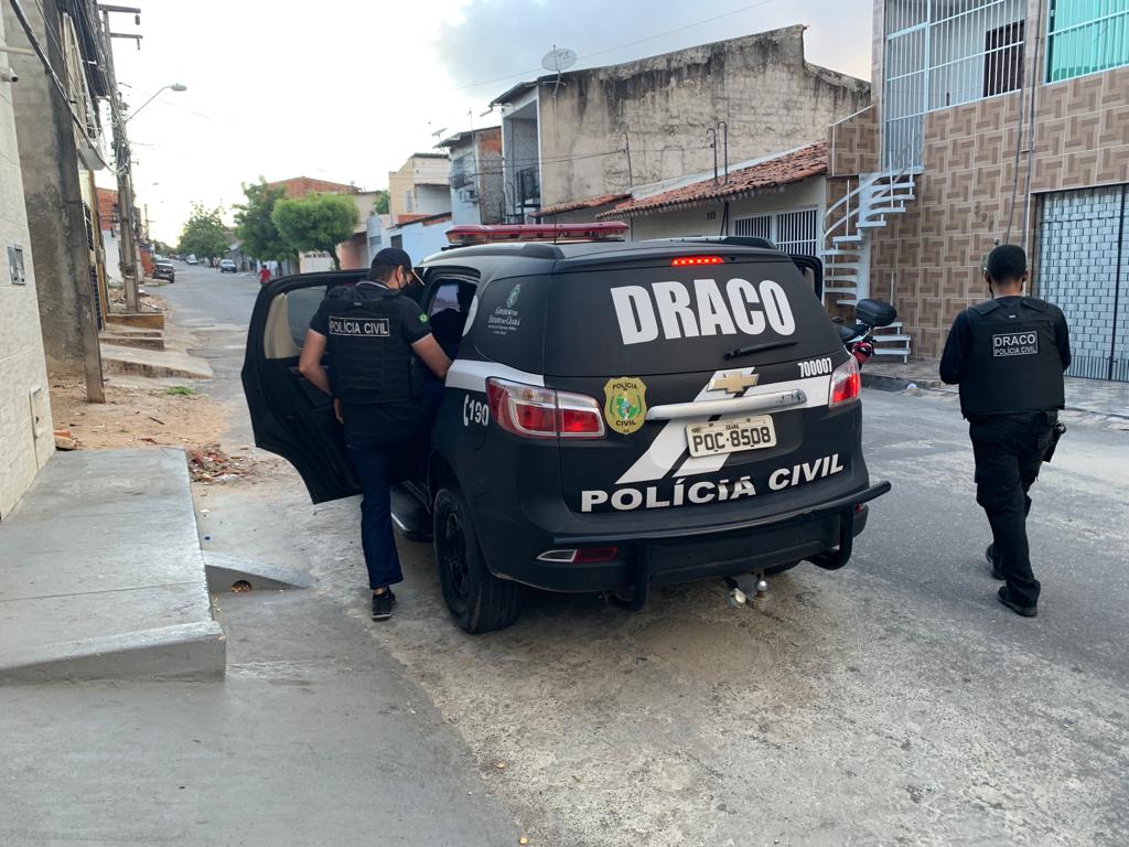 Polícia realiza operação contra facção criminosa em Fortaleza e mais 50 cidades do Ceará