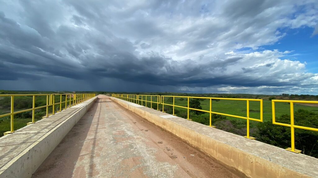 Mais de 80 municípios cearenses registraram chuva neste fim de semana