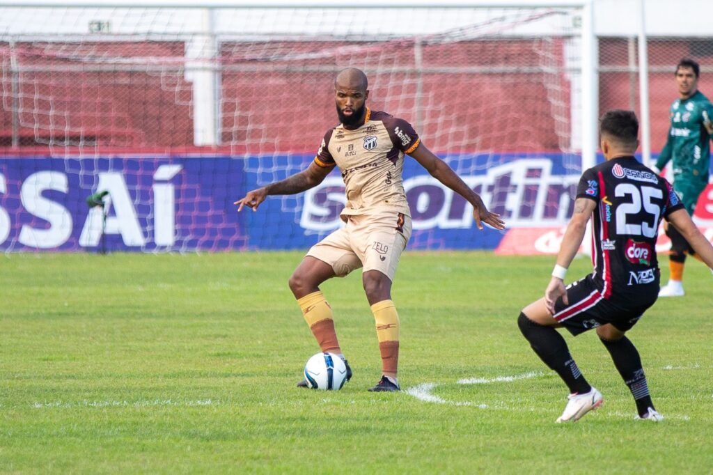 Ceará vence o Atlético-BA fora de casa e se consolida na liderança de seu grupo na  Copa do Nordeste