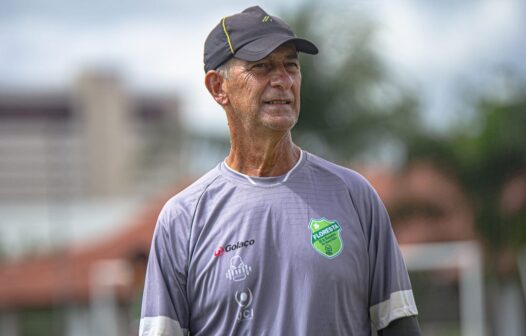 Após nova derrota na Série C, Floresta anuncia saída do técnico Ricardo Drubscky