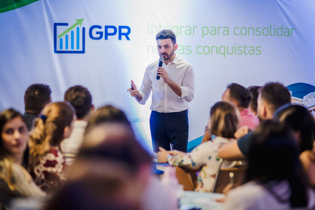 Gratuito: inscrições abertas para seminário Jovem Consultor com foco em  formação de líderes