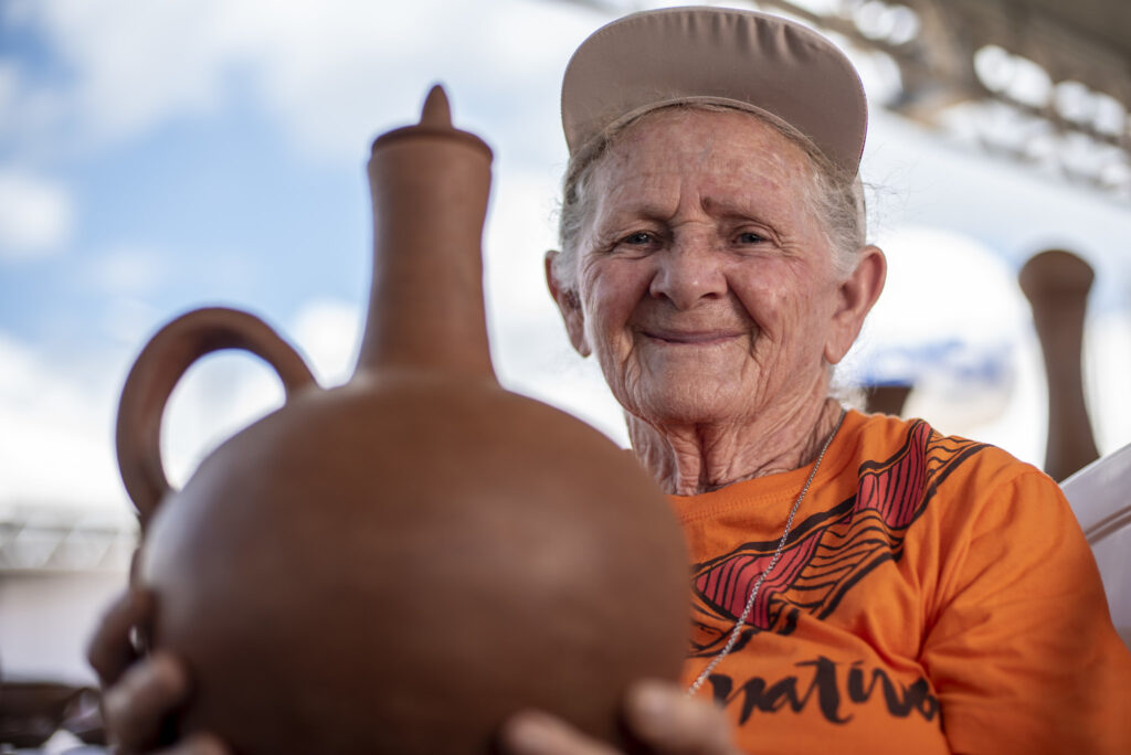 Encontro de loiceiros e loiceiras apresenta online artesanato em barro do Ceará