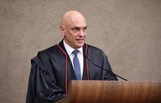 Moraes tira sigilo de decisão que determinou buscas contra empresários