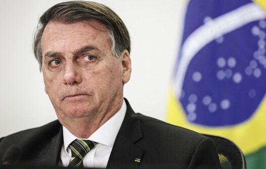 Bolsonaro desiste de participar de debate no domingo