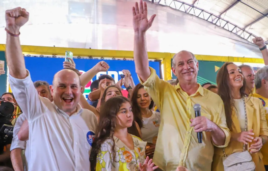 Ciro Gomes cumpre agenda como candidato à Presidência da República em Fortaleza neste domingo (21)