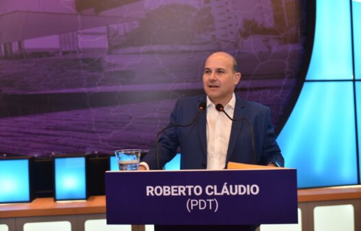 “É o Super-Homem que vai resolver os problemas do nosso povo?”, disse Roberto Cláudio em debate do Grupo Cidade