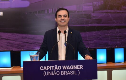 Em debate no Grupo Cidade, Capitão Wagner se diz a favor da flexibilização do porte de armas para cearenses