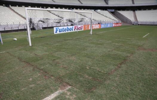 Com ‘folga’ na agenda de jogos, Arena Castelão recebe replantio em área do gol e manutenção na subestação de energia