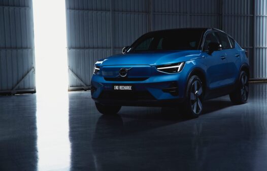 Volvo lança novo carro elétrico C40