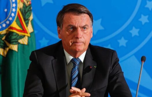 Bolsonaro confirma visita à Inglaterra para funeral da Rainha Elizabeth II