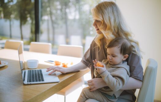 Recolocação profissional para mães é tema de workshop gratuito