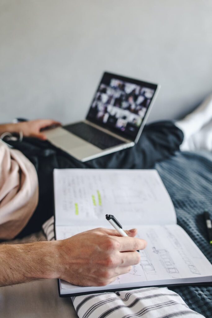 Centro Universitário está com vagas abertas para cursos gratuitos de curta duração no mês de novembro.