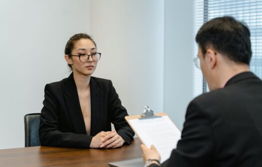 Especialista elenca perguntas proibidas em entrevista de emprego